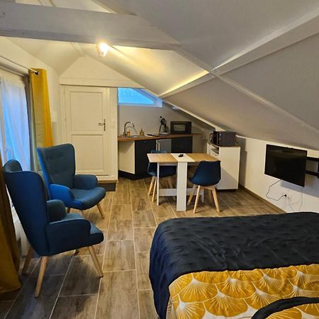 Studio De L'Hippodrome Mortagne-au-Perche Extérieur photo